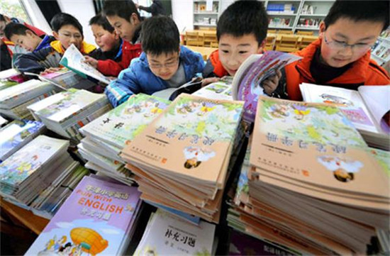 免費(fèi)教科書政策實(shí)現(xiàn)全國(guó)所有地區(qū)的全覆蓋