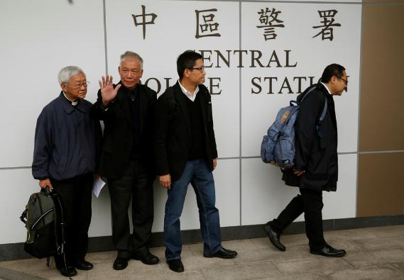 “占中”發(fā)起人涉罪法庭答辯 戴耀廷聲稱不會(huì)認(rèn)罪