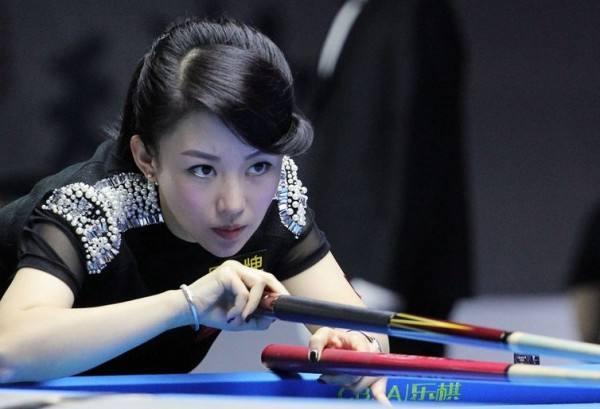 潘曉婷驚艷時裝周成跨界女王 美貌不輸特朗普小女兒