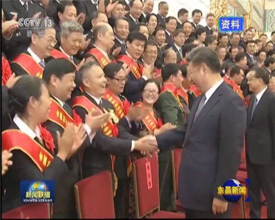 念以新榮獲“全國(guó)社會(huì)治安綜合治理先進(jìn)工作者”榮譽(yù)稱號(hào)