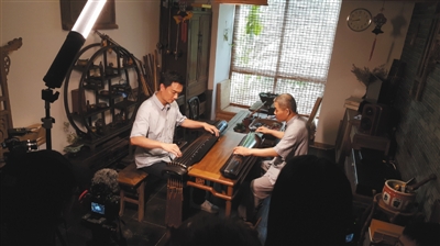 手工藝節(jié)目為何愛拍樂器匠人