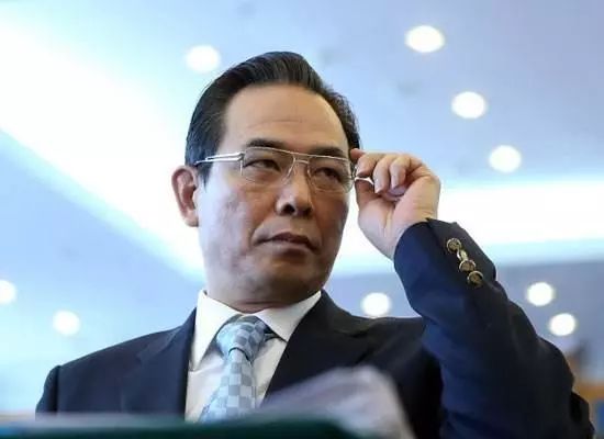 蔡振華親自幫樊振東診脈 暗示退出足球管理層？