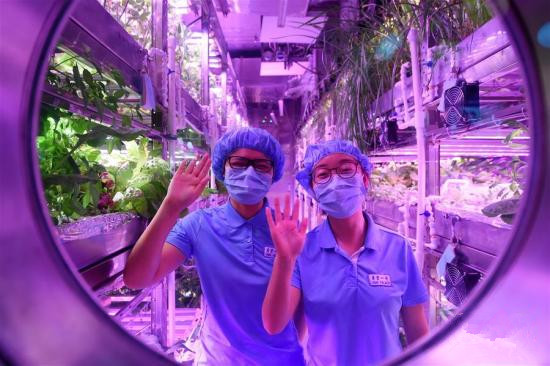 “月宮365”實驗再換班 艙內(nèi)駐留200天創(chuàng)世界紀錄