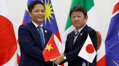 達(dá)沃斯首日：環(huán)太平洋11國達(dá)成TPP貿(mào)易協(xié)議 美國缺席