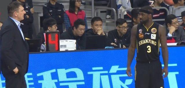 凱撒終“醒悟”棄用小丁重用勞森收奇效，這樣下去山東冠軍穩(wěn)了