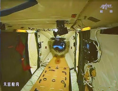 天宮一號目標(biāo)飛行器將再入大氣層 落入指定海域(圖)