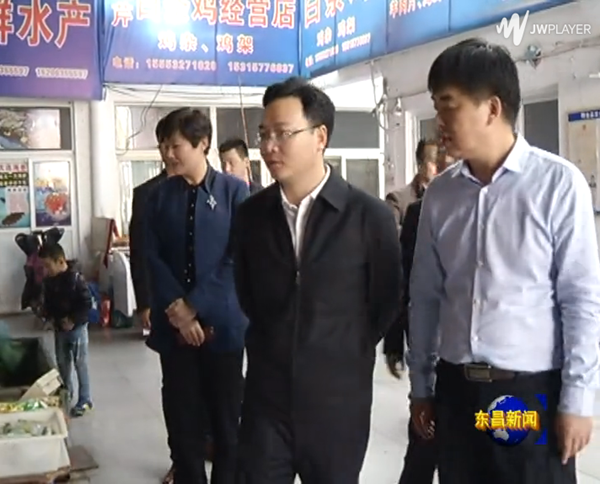 彭志國到新區(qū)街道督導創(chuàng)建全國文明城市暨 迎接國家衛(wèi)生城市復審工作