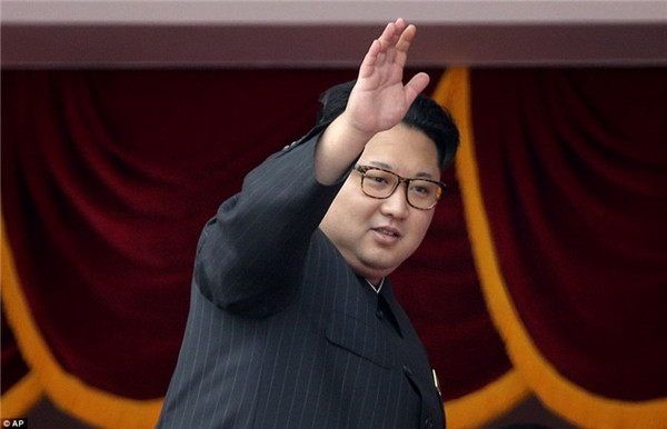金正恩觀看韓國藝術(shù)團(tuán)在平壤演出