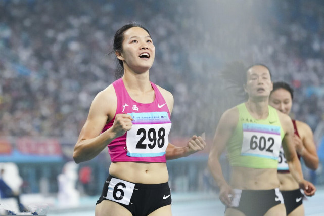 厲害了！女飛人閃耀日本 中國軍團(tuán)一天狂攬三冠