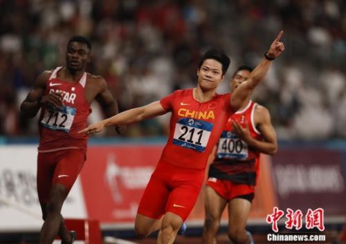 綜合消息：蘇炳添加冕“亞洲飛人” 國羽單打全軍覆沒
