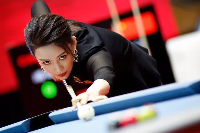 女神依舊霸氣！36歲潘曉婷7-6險勝 她是九球賽場最美風景線
