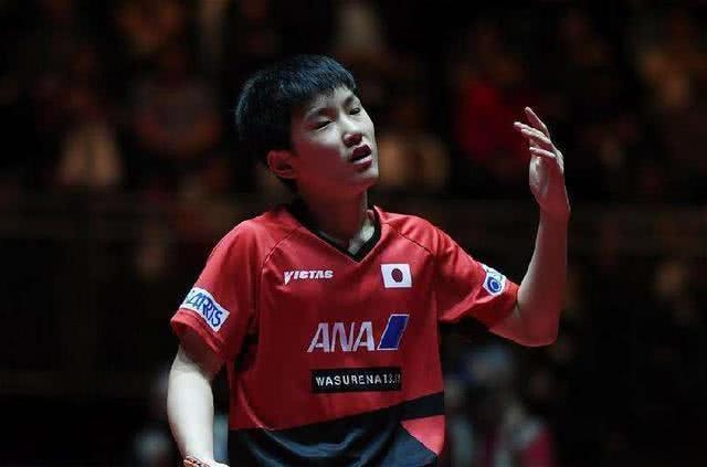 00后11-1打爆張本智和，1-4又遭橫掃，連續(xù)失利成軟腳蟹