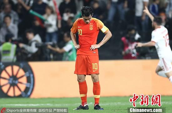國(guó)足告別亞洲杯：再見(jiàn)鄭智！再見(jiàn)里皮！