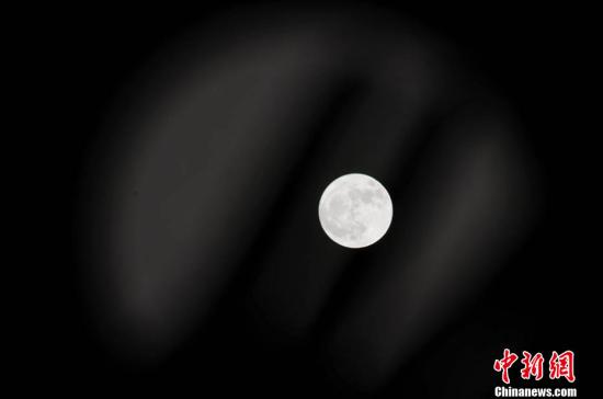 美2024年前重返月球：雄心勃勃還是夸夸其談？