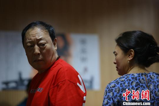飾“作爹”紅成表情包 倪大紅：演員生根的地方是話劇舞臺(tái)