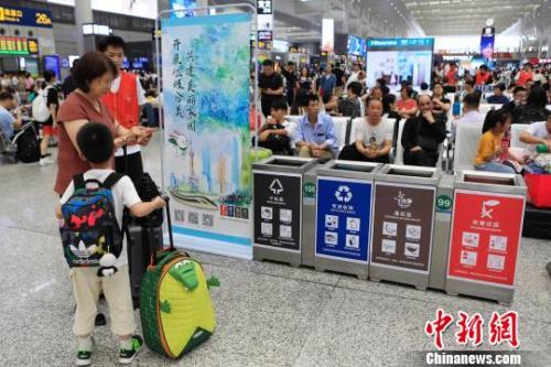“你是什么垃圾？”這些國(guó)家也在經(jīng)歷這場(chǎng)“靈魂拷問(wèn)”