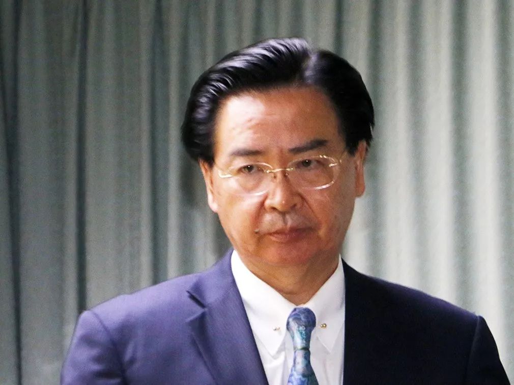 “斷交”5國還不下臺(tái)，某人不急臺(tái)灣民眾急了