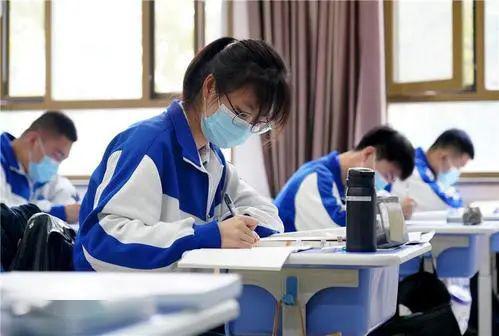 中小學(xué)復(fù)課后堅(jiān)決杜絕串講、跳講