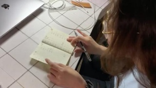 杭州女大學生宿舍出租掃地機 一個月賺了上千元