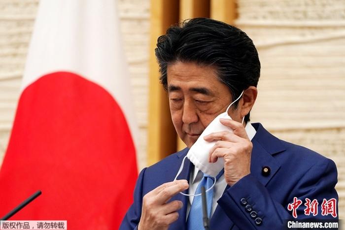 受疫情應(yīng)對(duì)與官員賄選影響 安倍內(nèi)閣支持率再下跌
