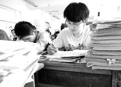 研究生教育改革打出“組合拳”