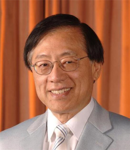 74歲科學家，賣美國房子，辭去終身教授，踏上回國路，后悔沒早回