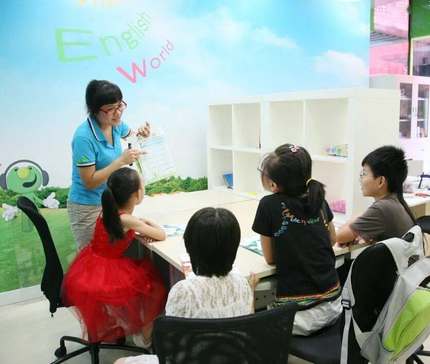 云石：中國的“全民學英語”，到底是不是浪費資源？