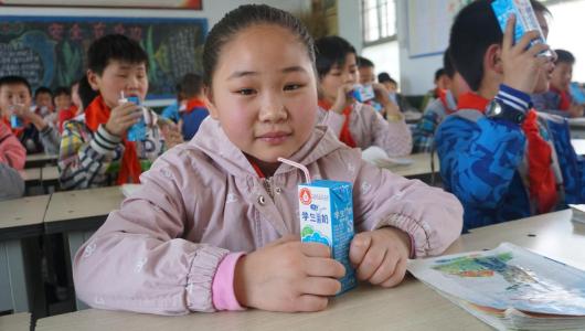 “一盒牛奶”的力量