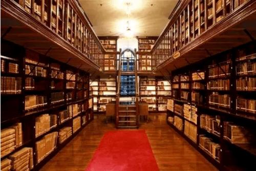 翻開“歷史的底稿” 探訪上海最早的近代圖書館