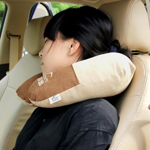 長(zhǎng)途坐車備個(gè)U型枕