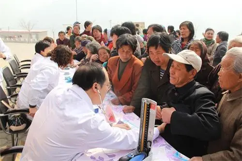 以頂層設(shè)計(jì)促進(jìn)醫(yī)療志愿服務(wù)“四化”發(fā)展