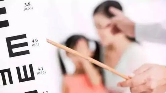 全國(guó)近6億人近視 手術(shù)摘鏡就能一勞永逸嗎？