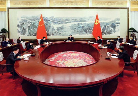 總結(jié)黨的歷史經(jīng)驗(yàn) 加強(qiáng)黨的政治建設(shè)