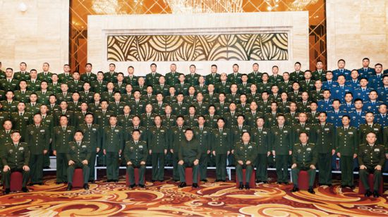 加強黨史軍史和光榮傳統(tǒng)教育 確保官兵永遠聽黨話、跟黨走