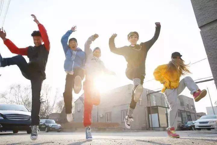 2021年第二期中國青年創(chuàng)新創(chuàng)業(yè)訓(xùn)練營在拉薩舉辦