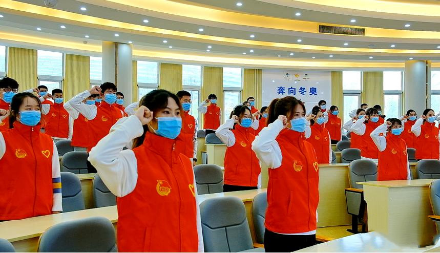 河北各級團組織積極培養(yǎng)儲備冬奧會志愿者：青春力量讓志愿精神扎根冬奧
