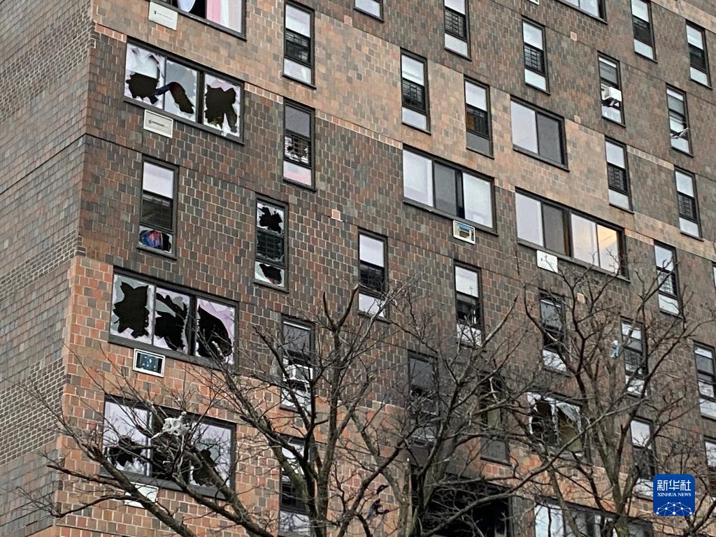 美國紐約一公寓樓發(fā)生火災造成至少19人死亡