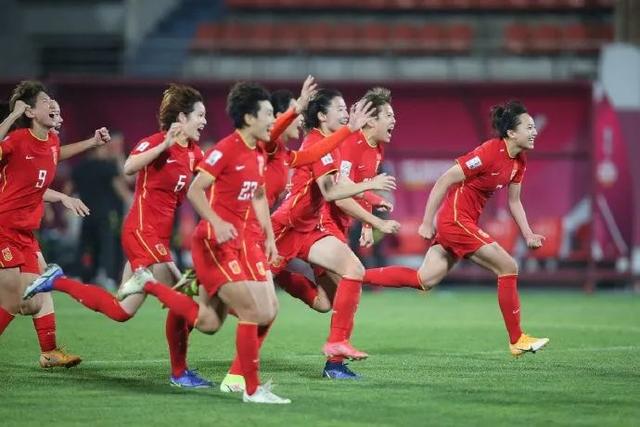 中國女足為什么行？鏗鏘玫瑰精神為何讓人熱淚盈眶？