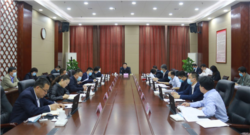 馬軍權主持召開東昌府區(qū)委常委會會議