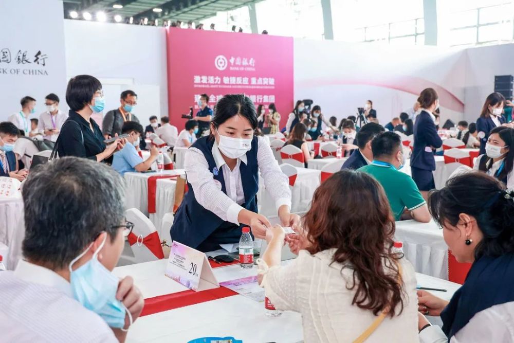 中國(guó)銀行多措并舉為高校畢業(yè)生就業(yè)護(hù)航