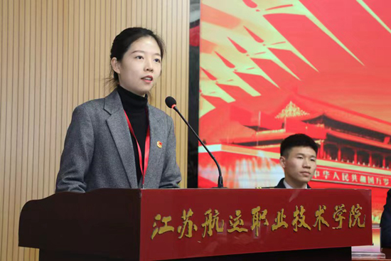 服務(wù)青年成長(zhǎng) 團(tuán)組織不缺位