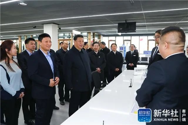 習近平：牽住數(shù)字關鍵核心技術自主創(chuàng)新這個“牛鼻子”