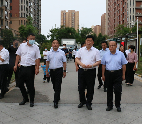 聊城市委副書記、代市長(zhǎng)張百順調(diào)研市城區(qū)防汛、生活垃圾分類和城市管理工作時(shí)強(qiáng)調(diào)  建設(shè)有溫度的高品質(zhì)魅力城市