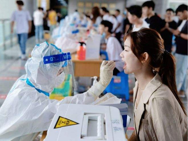 國務院聯(lián)防聯(lián)控機制：牢牢守住不發(fā)生規(guī)模性疫情的底線