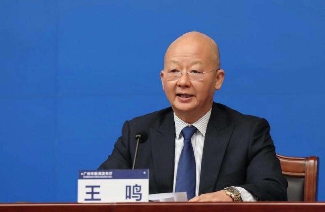 老年人為何應(yīng)接種新冠疫苗?有不良反應(yīng)怎么辦？專家解答