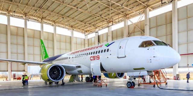 C919完成首次商飛 中國民航產(chǎn)業(yè)實(shí)現(xiàn)歷史性突破