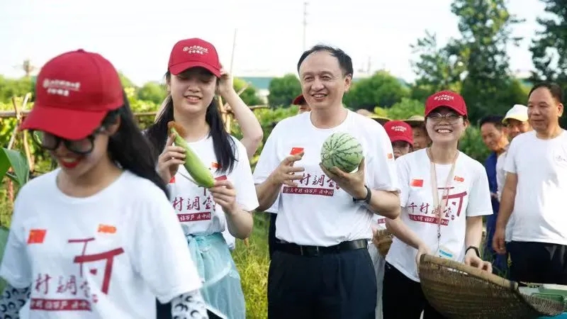 引導大學生“自找苦吃” 西農(nóng)多措并舉激勵學子投身鄉(xiāng)土