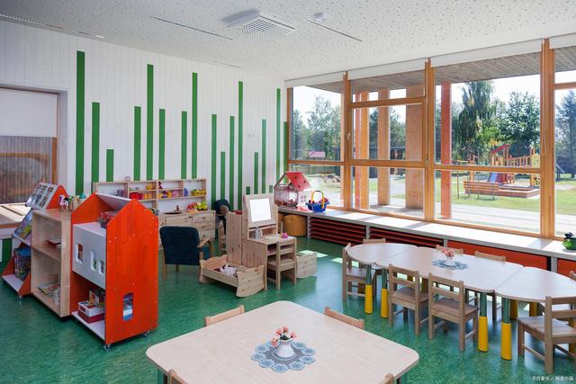 去年我國普惠性幼兒園達23.6萬所 占幼兒園總數(shù)的86.2%