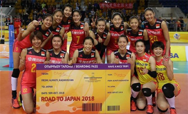 連續(xù)四個3比0！朱婷帶血出戰(zhàn)，中國女排4連勝結(jié)束世預(yù)賽