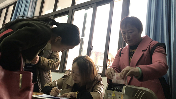 天全二中“感恩費”事件追蹤：收款77萬元，校長被停職調查